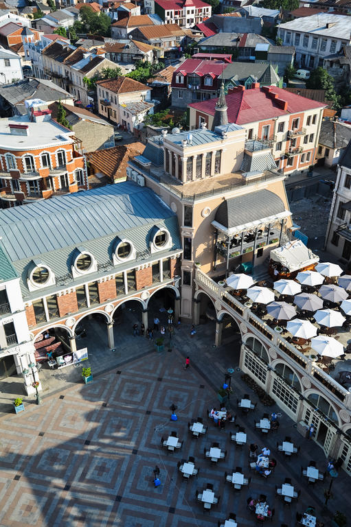 Piazza Inn Batumi Exterior photo
